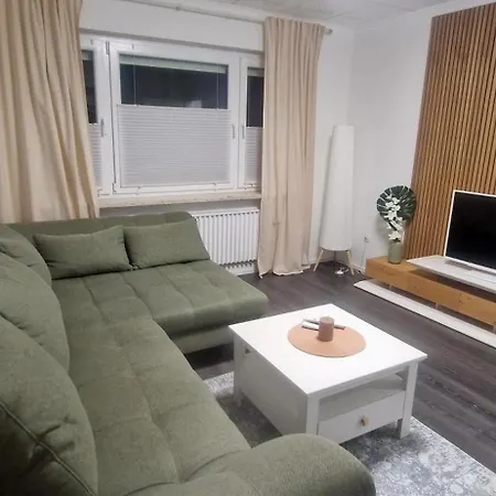 Lichtblick Mit Terrasse In Ruhiger Lage *