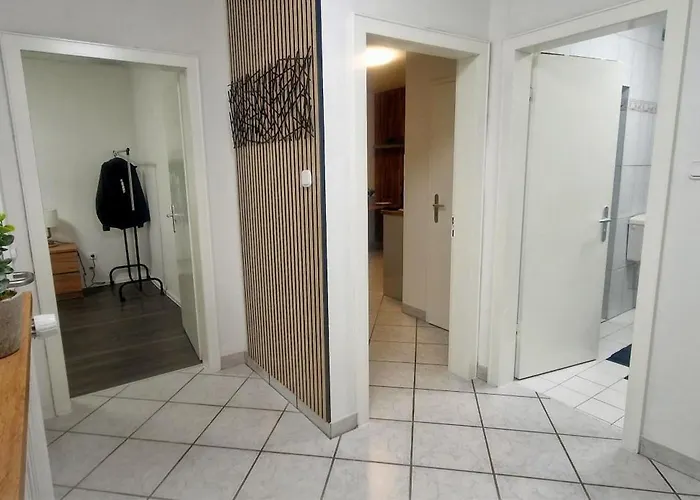 Lichtblick Mit Terrasse In Ruhiger Lage